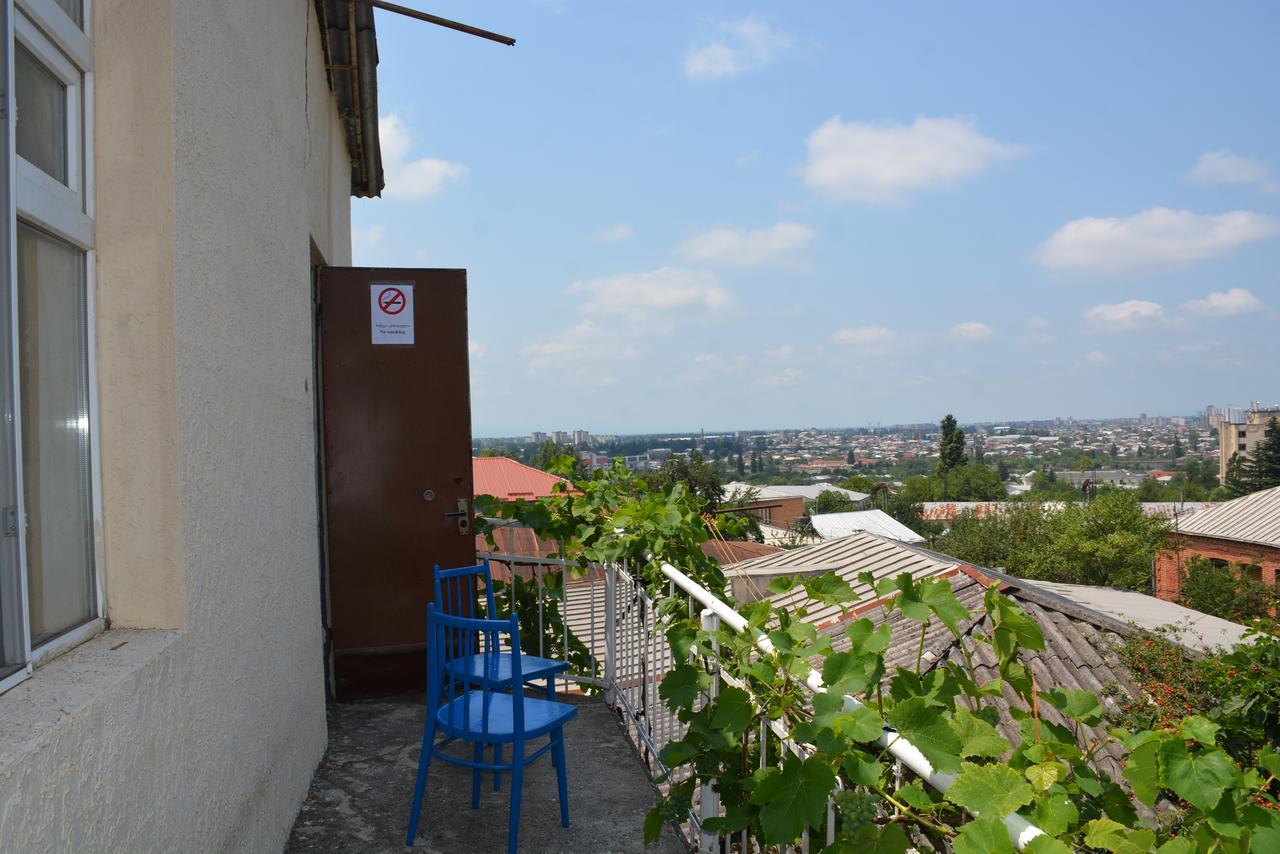 Friends House Kutaisi Exterior foto