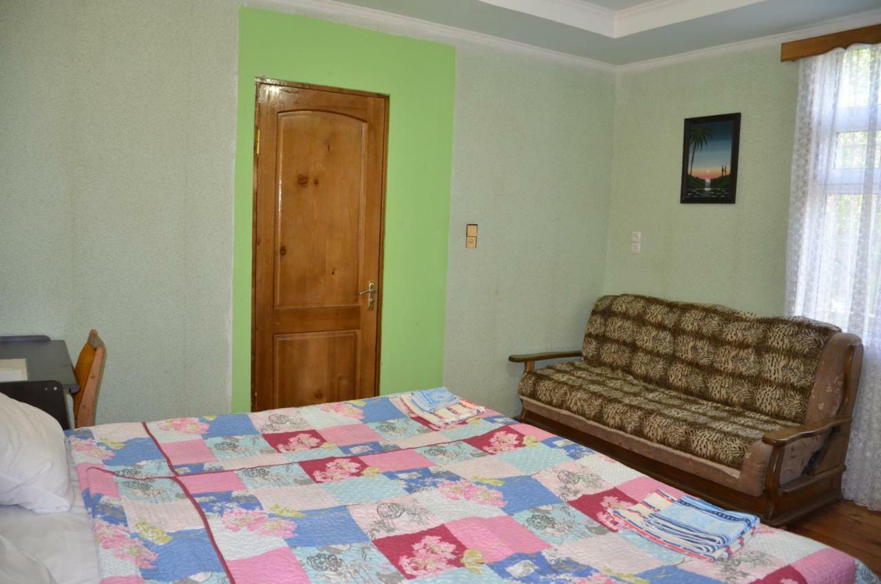Friends House Kutaisi Exterior foto